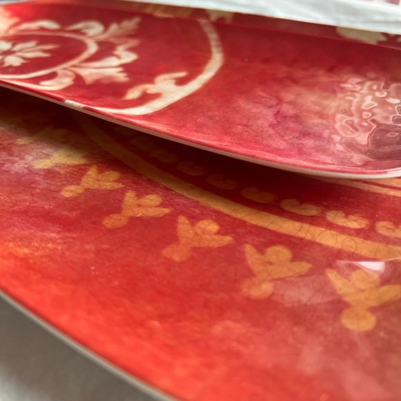 2 NWT Presidents Choice Tray set 18” and 15” French red gold patio melamine - Picture 5 of 10